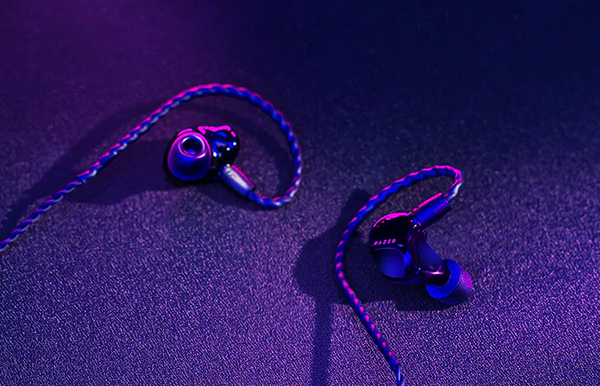 Razer Moray Ergonomic In-Ear Monitor (IEM) Earphones